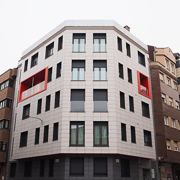 Venta y alquiler en Gijón, oficinas, plazas de garaje
